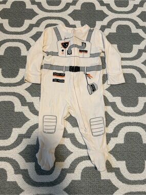 Old Navy Cream Astronaut Footed One-Piece with Gray and Orange Details